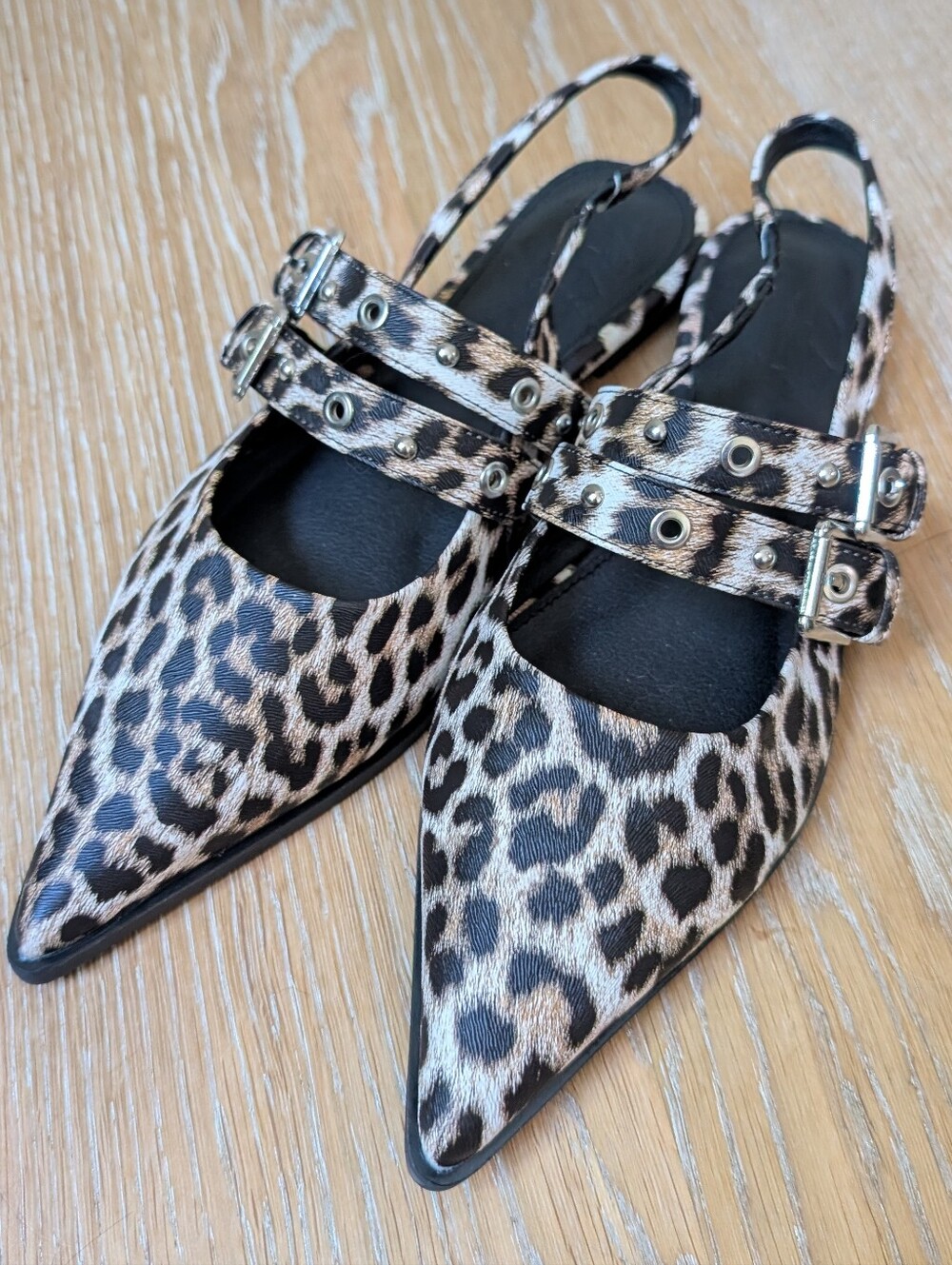 Leopard Print Pointed Slingback Flats